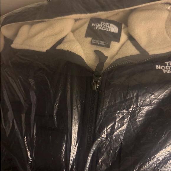 The North Face Black and Cream Bomber Jacket Anorak Hoody Fleece